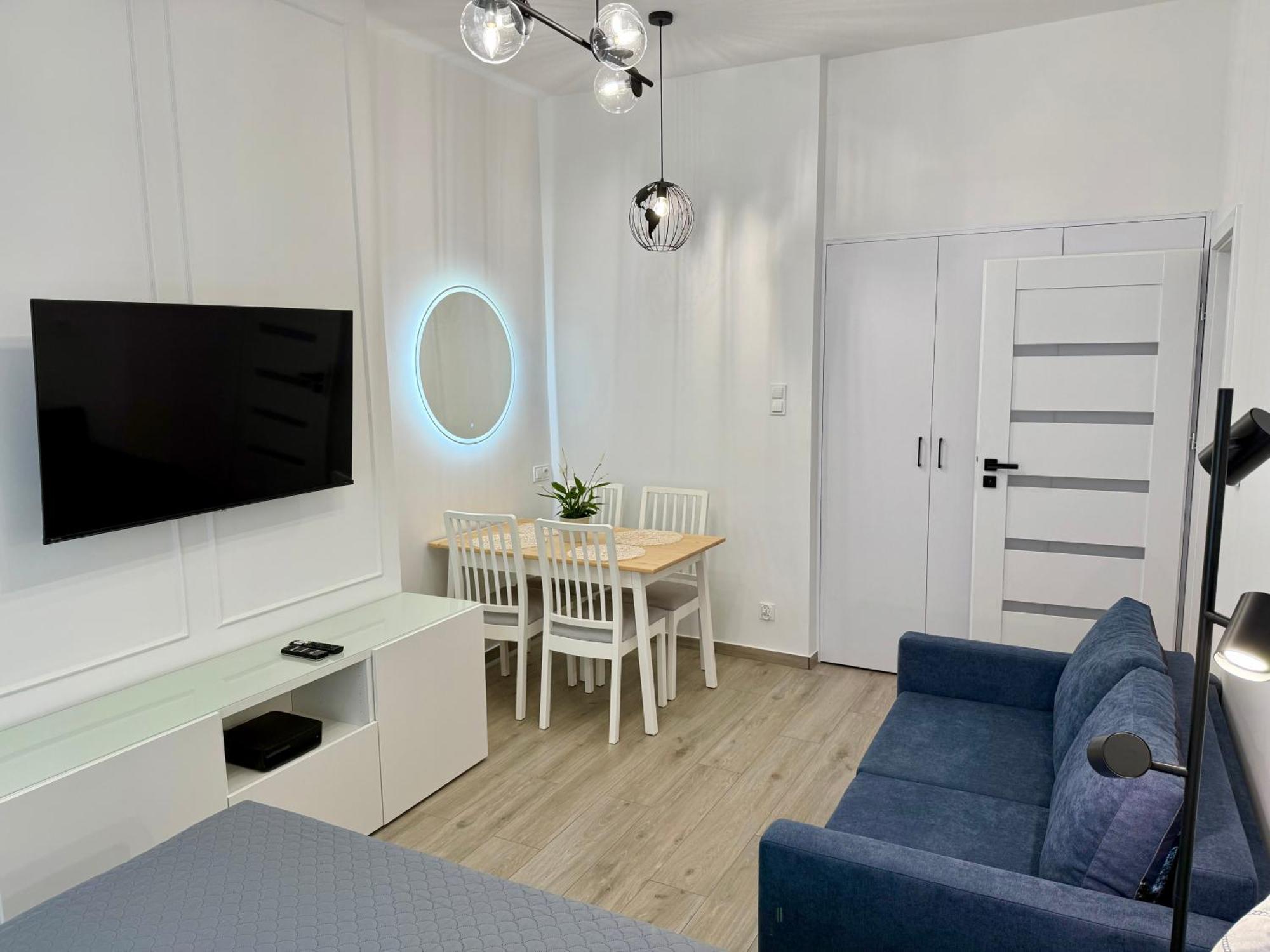 City & Sea - Apartamenty I Mieszkania غدينيا المظهر الخارجي الصورة